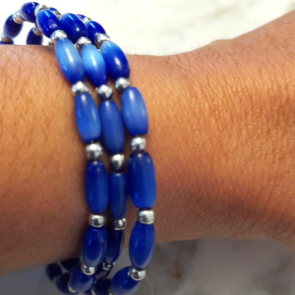 Wire and Bead Bracelets. Multi Colours. Excellent condition. - Picture 10 of 11